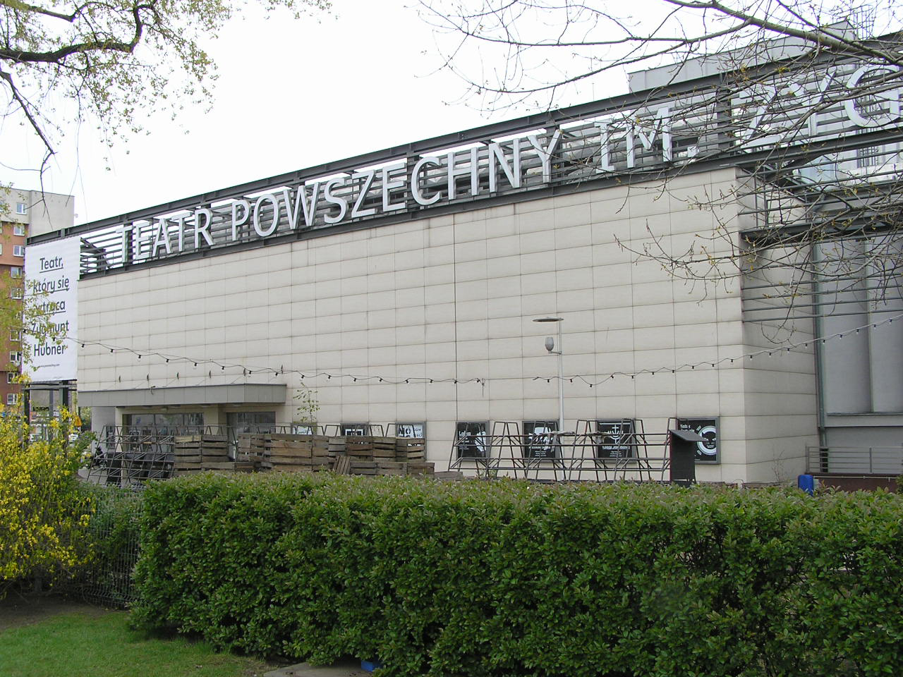 Krucjata Różańcowa: Zatrzymać przestępcze działania Teatru Powszechnego
